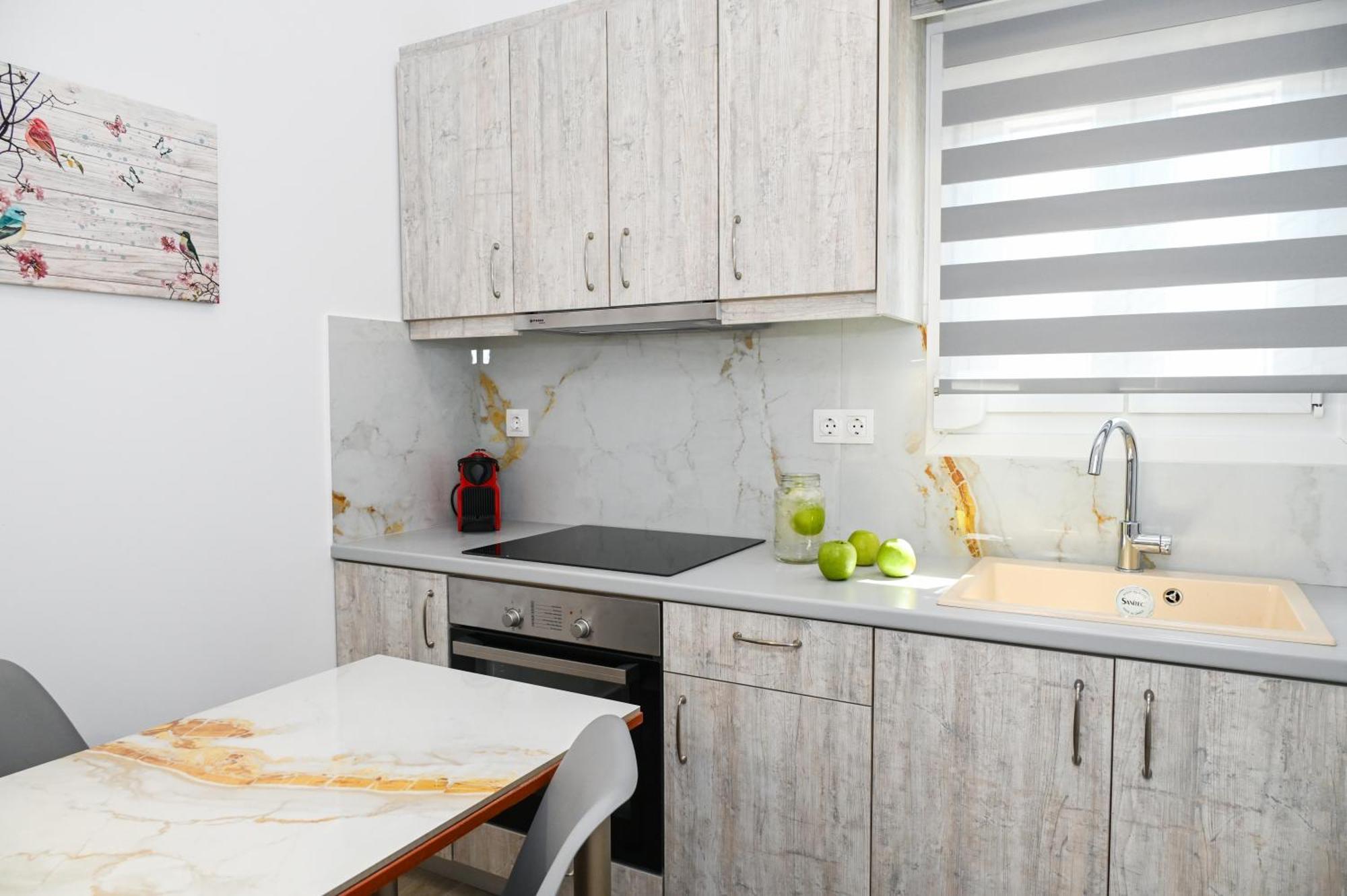 Dream House Apartment Adamantas (Milos)